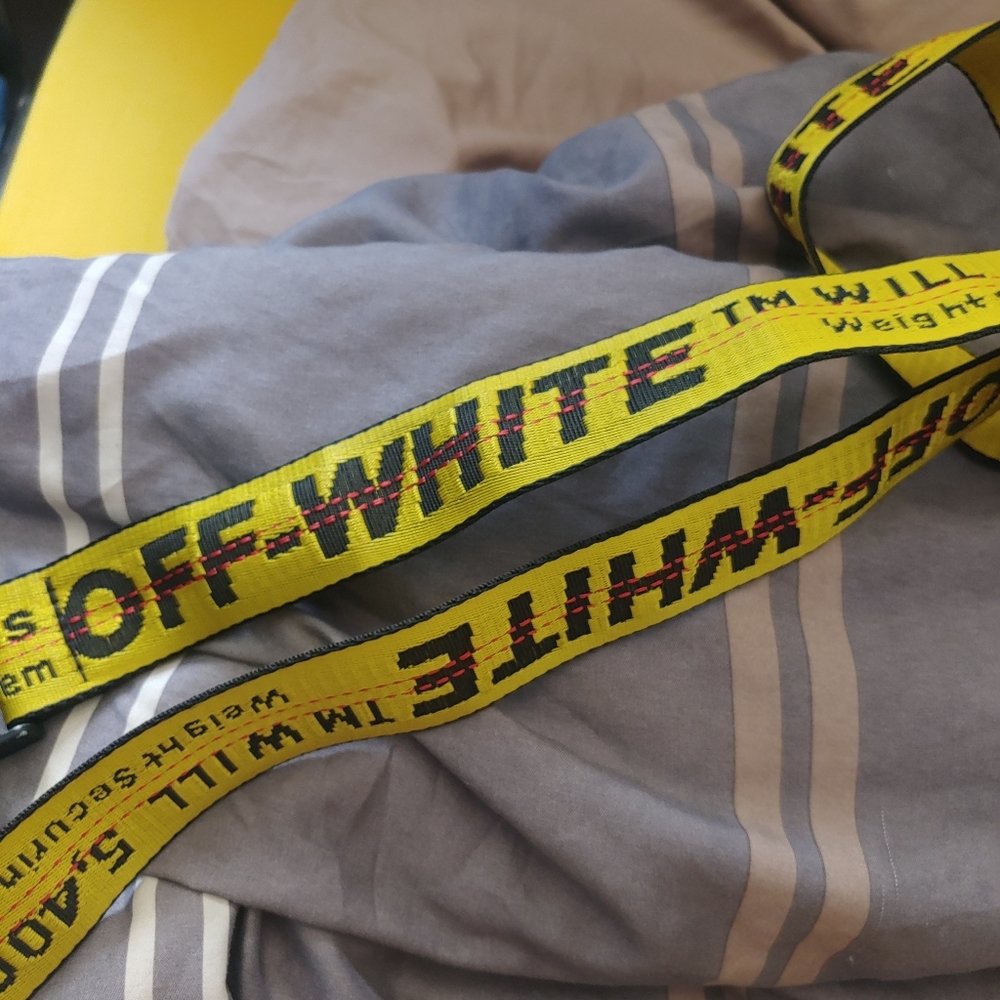 Off white belt - Picture 2 of 4